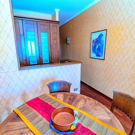 Mikha'el Appartement