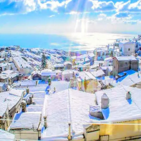 Mikha'el Apartmán *